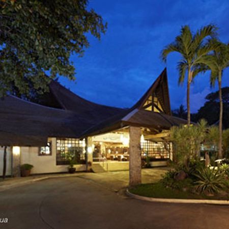 Matabungkay Beach Hotel Lian Luaran gambar
